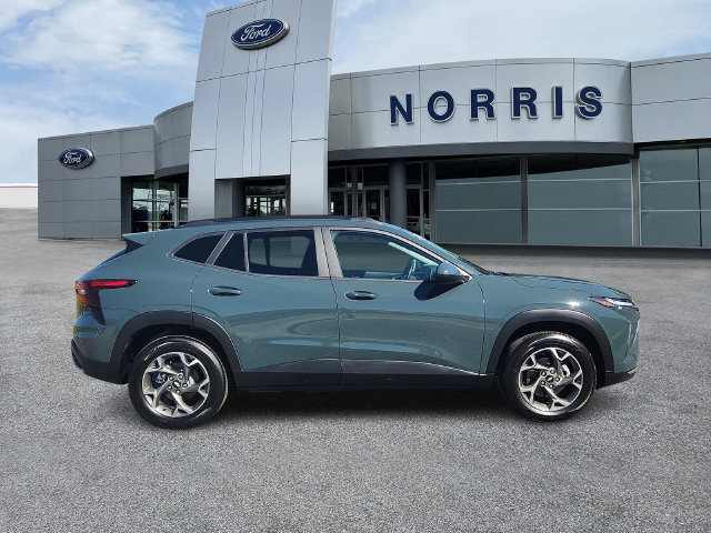 Used 2026 Chevrolet Trax LT w/ LT Convenience Package FWD image 5