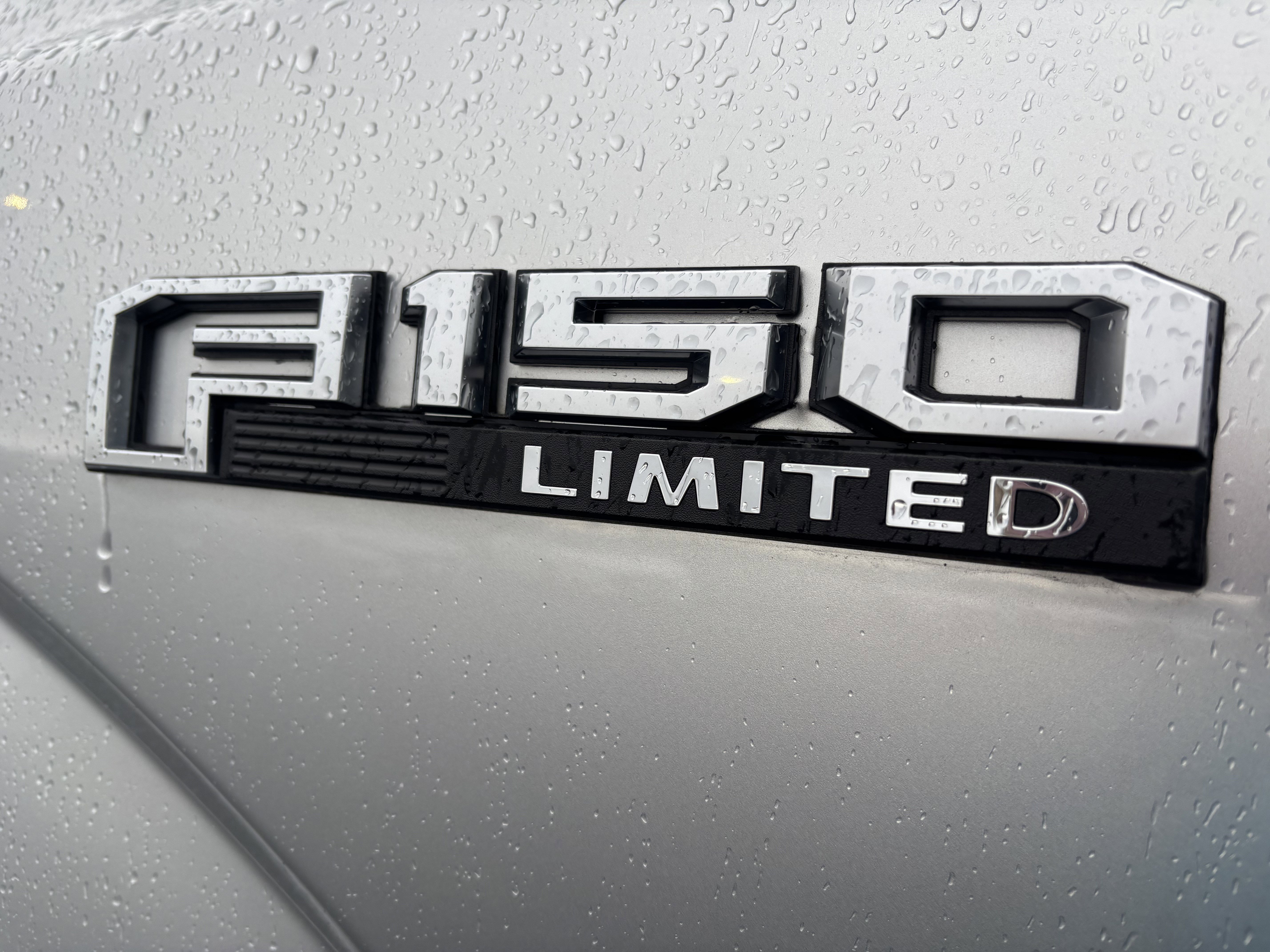 Used 2019 Ford F150 Limited AWD/4WD image 11