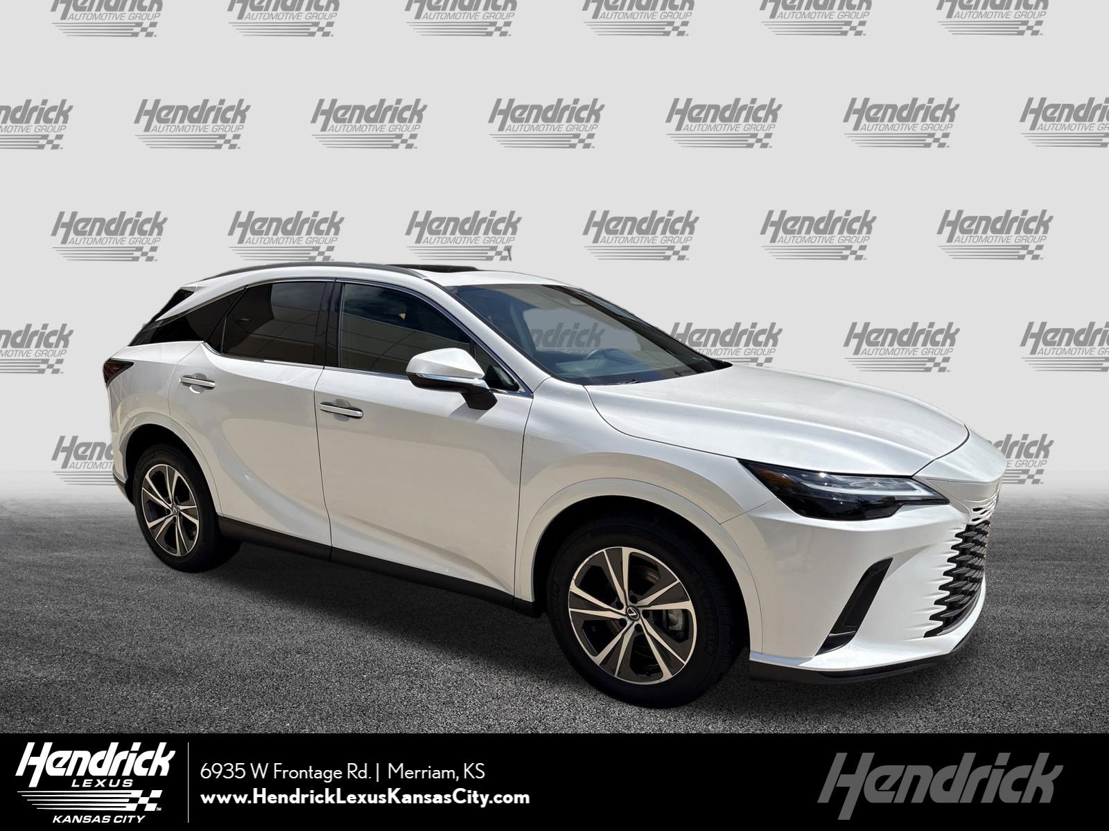 Used 2024 Lexus RX 350h w/ Accessory Package (Z1) AWD/4WD image 1