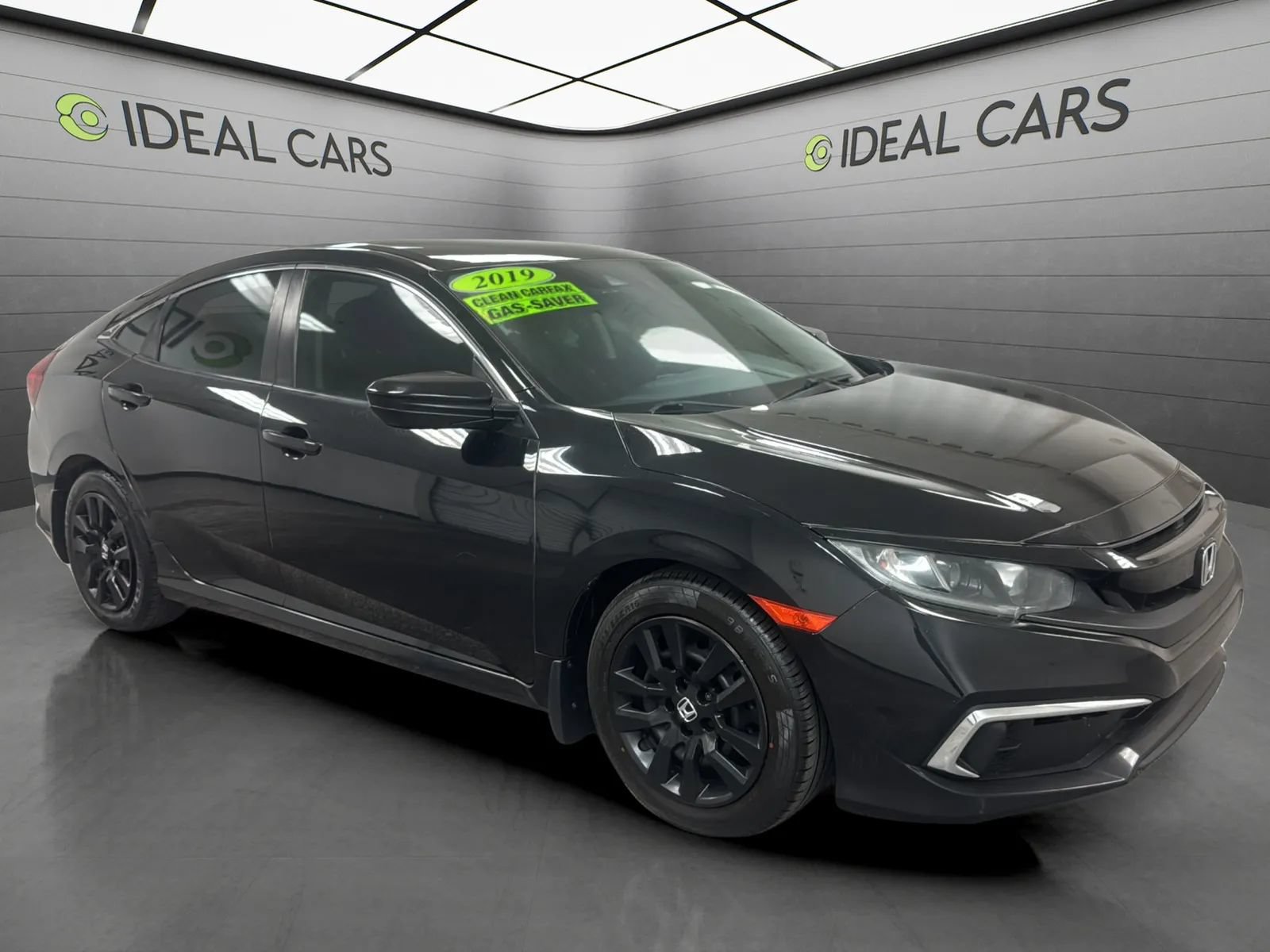 Used 2019 Honda Civic LX image 3