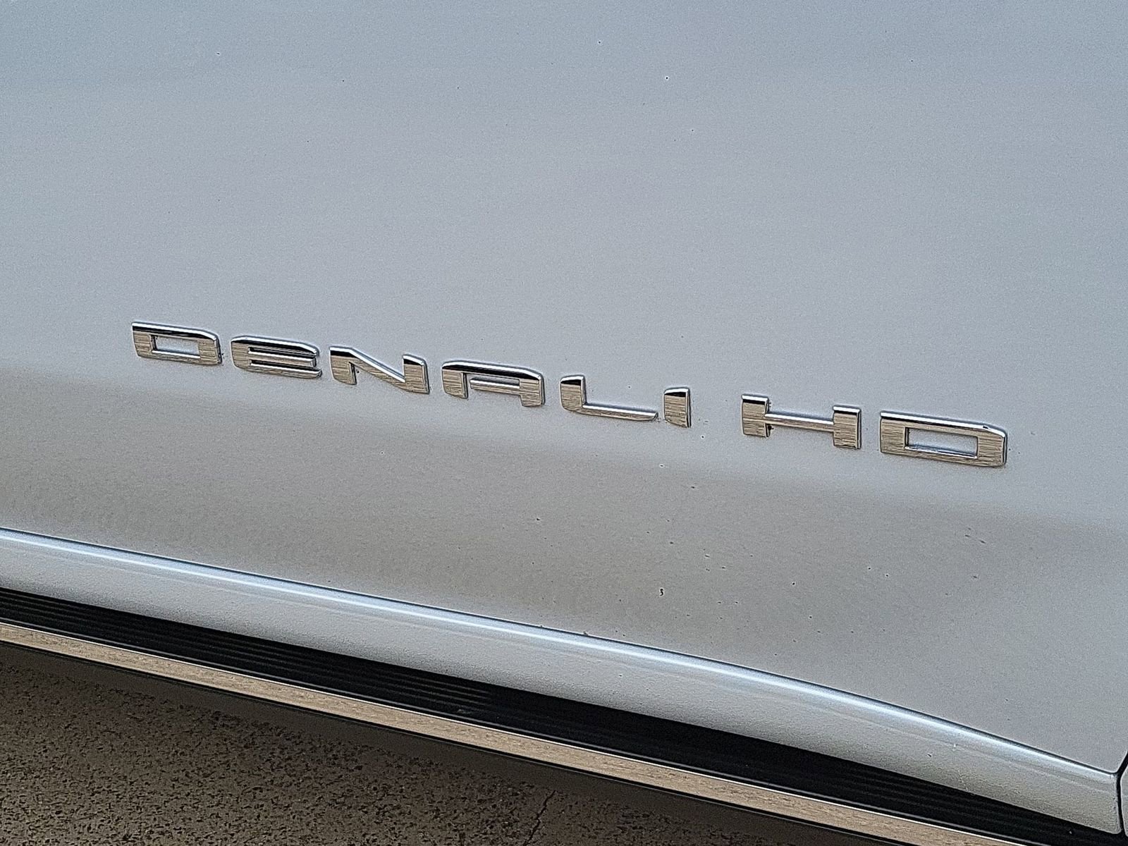 Used 2026 GMC Sierra 2500 Denali Ultimate image 33