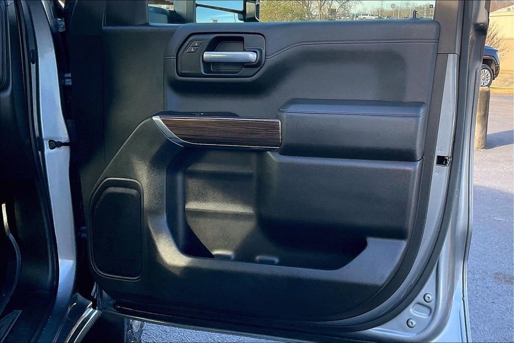 Used 2021 Chevrolet Silverado 1500 LT Trail Boss w/ Bed Protection Package image 30