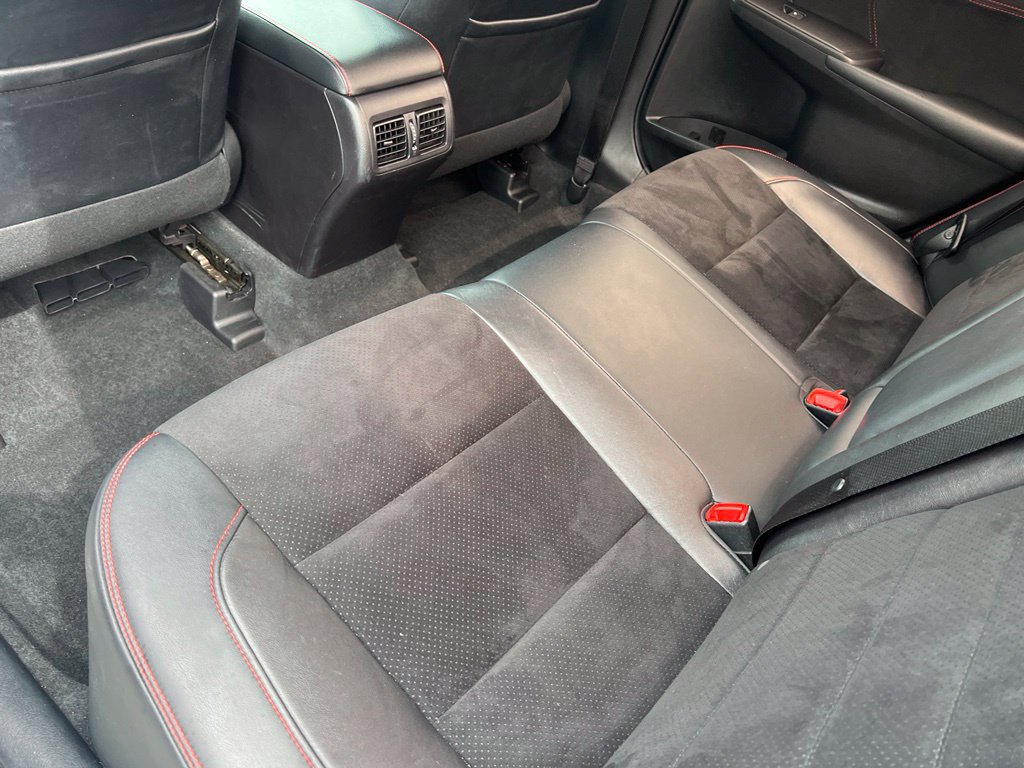 Certified 2016 Toyota Camry XSE FWD image 17