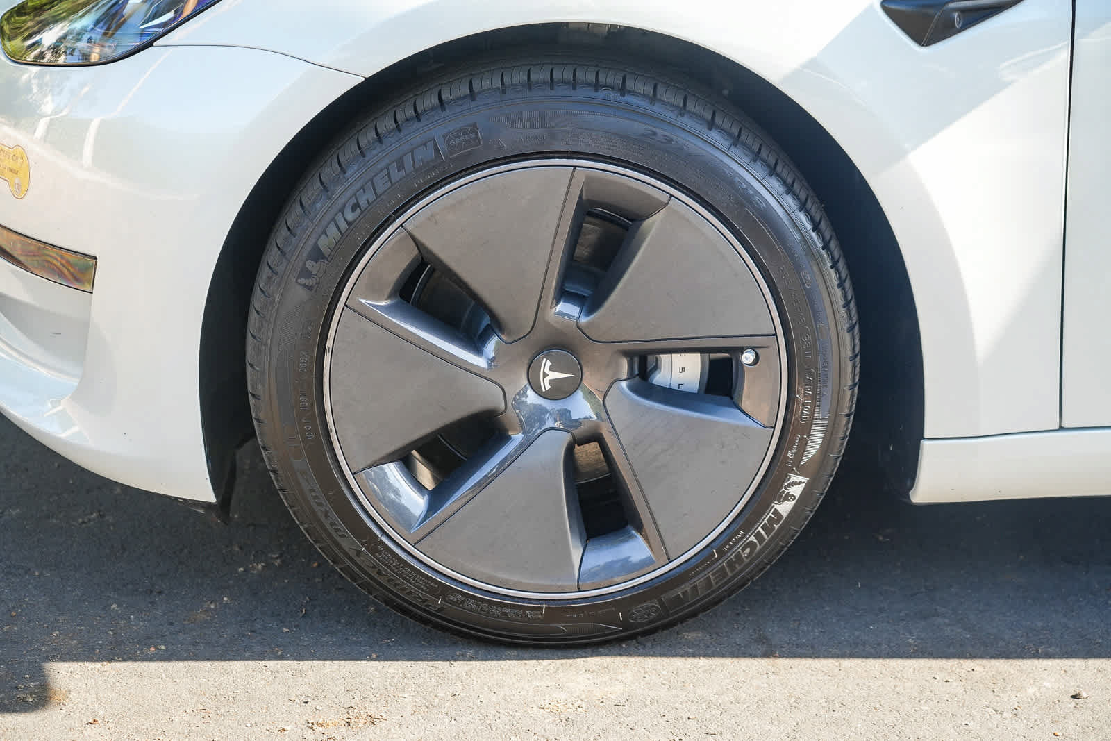 Used 2023 Tesla Model 3 Standard Range RWD image 11