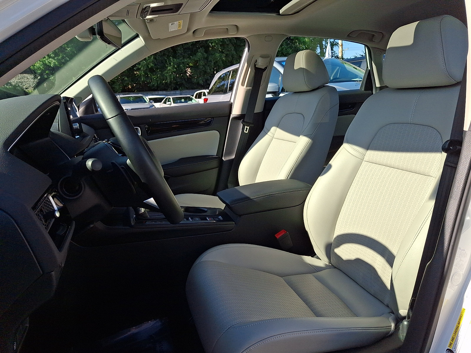 Certified 2024 Honda Civic Touring image 12