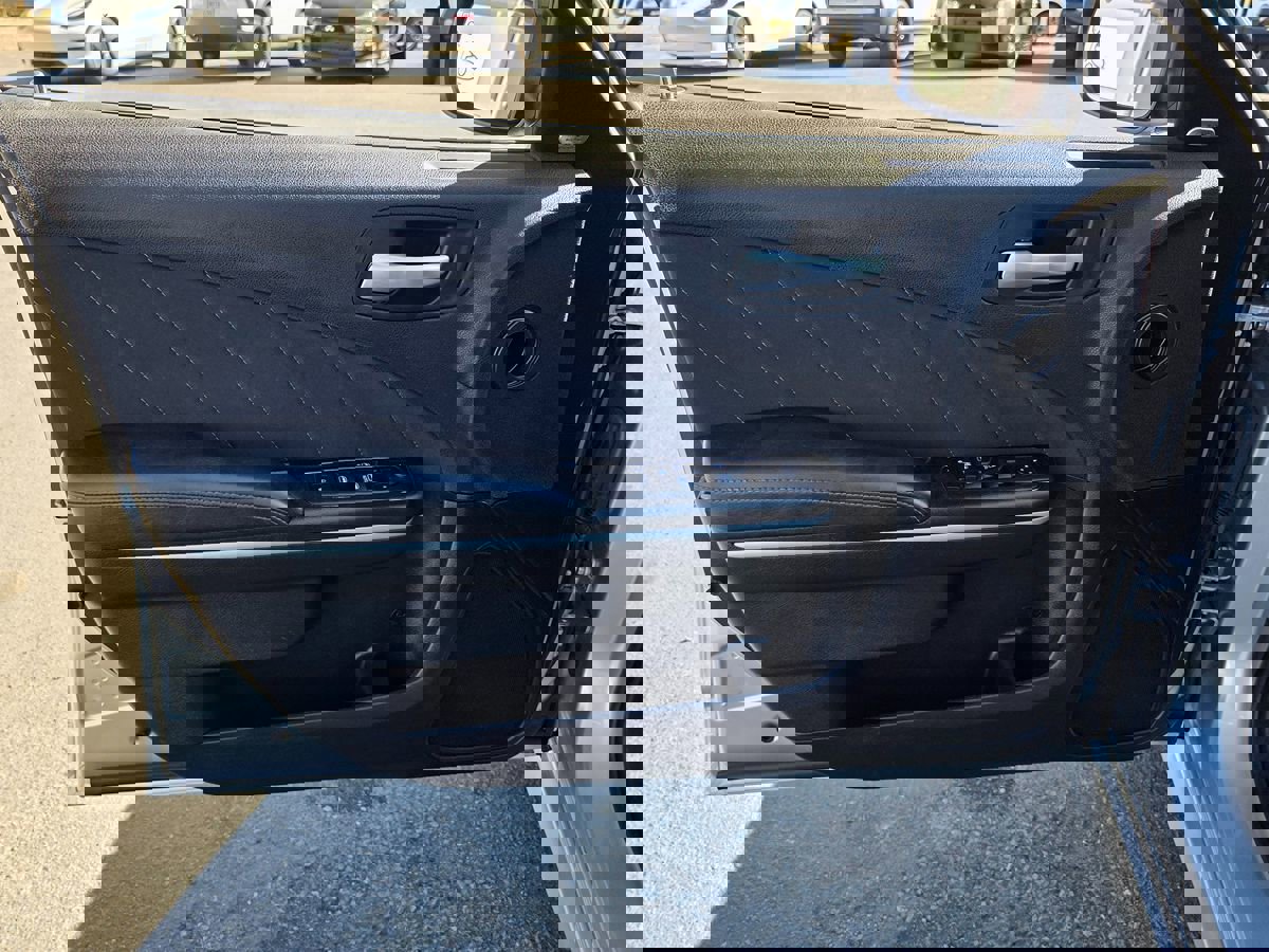 Used 2023 Dodge Charger GT image 26