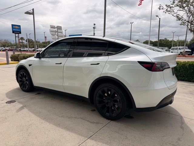 Used 2023 Tesla Model Y Long Range image 3