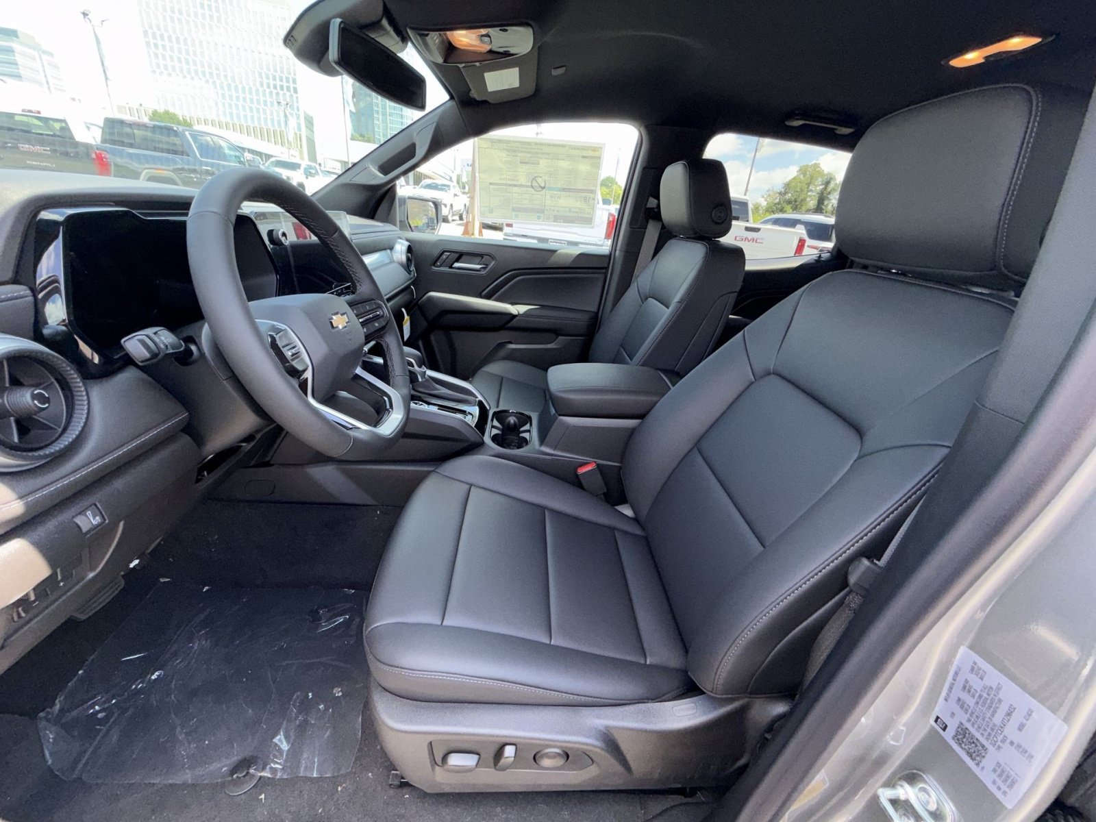 New 2026 Chevrolet Colorado LT w/ LT Convenience Package AWD/4WD image 13
