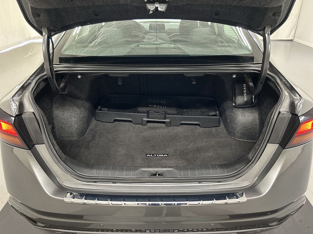 Used 2023 Nissan Altima 2.5 SV image 21