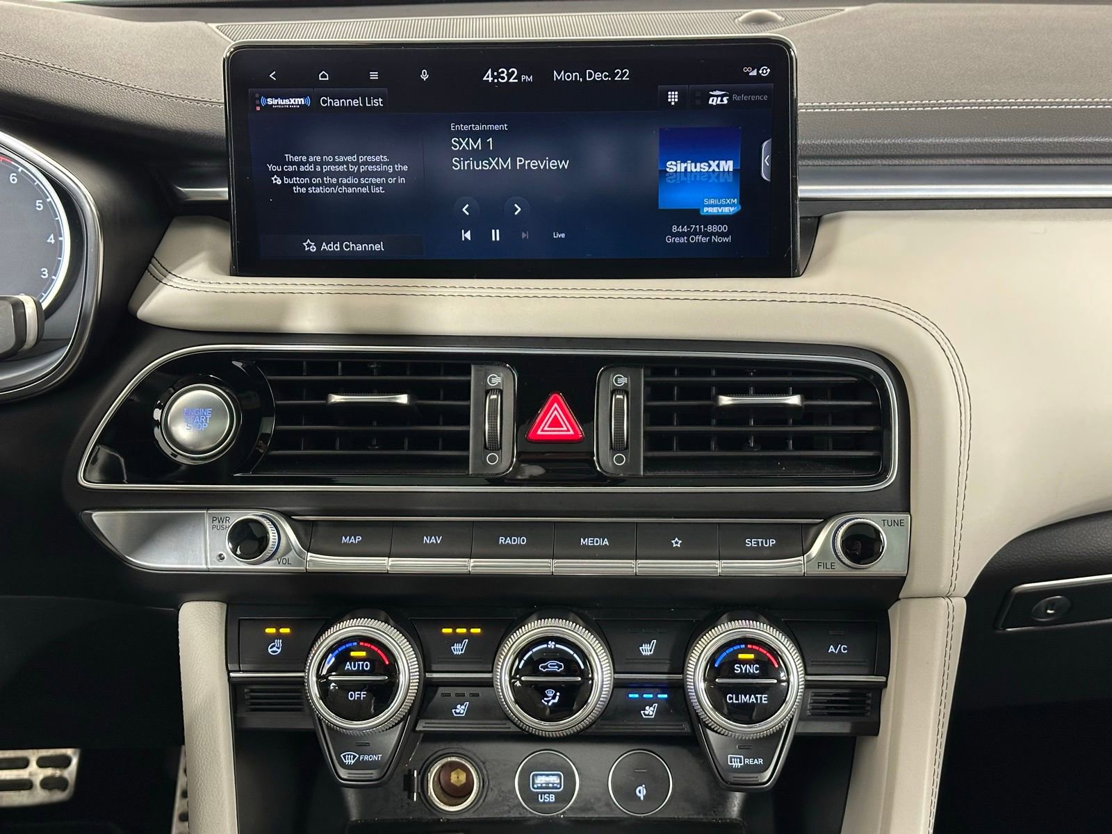 Used 2023 Genesis G70 2.0T w/ Sport Prestige Package image 14