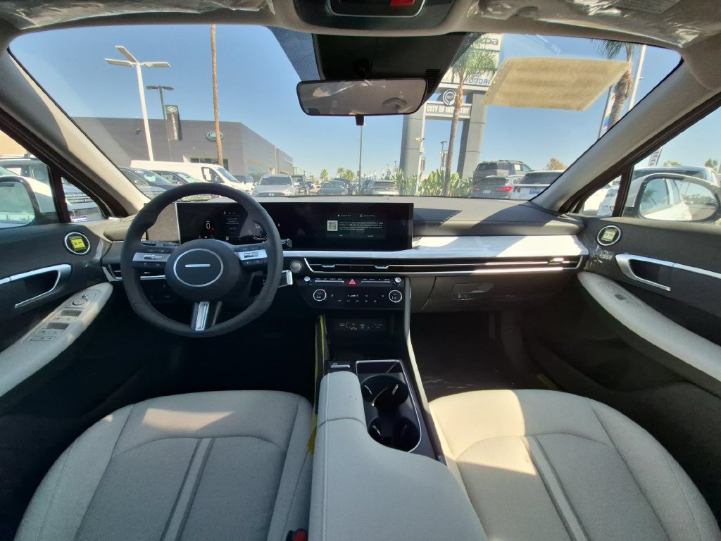 New 2026 Hyundai Sonata SEL FWD image 27