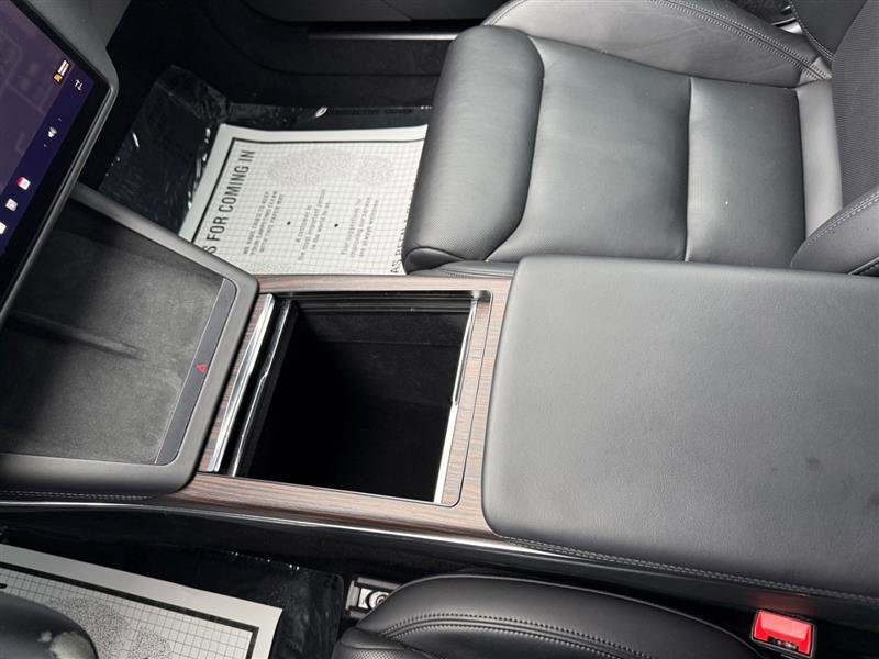 Used 2022 Tesla Model S image 25