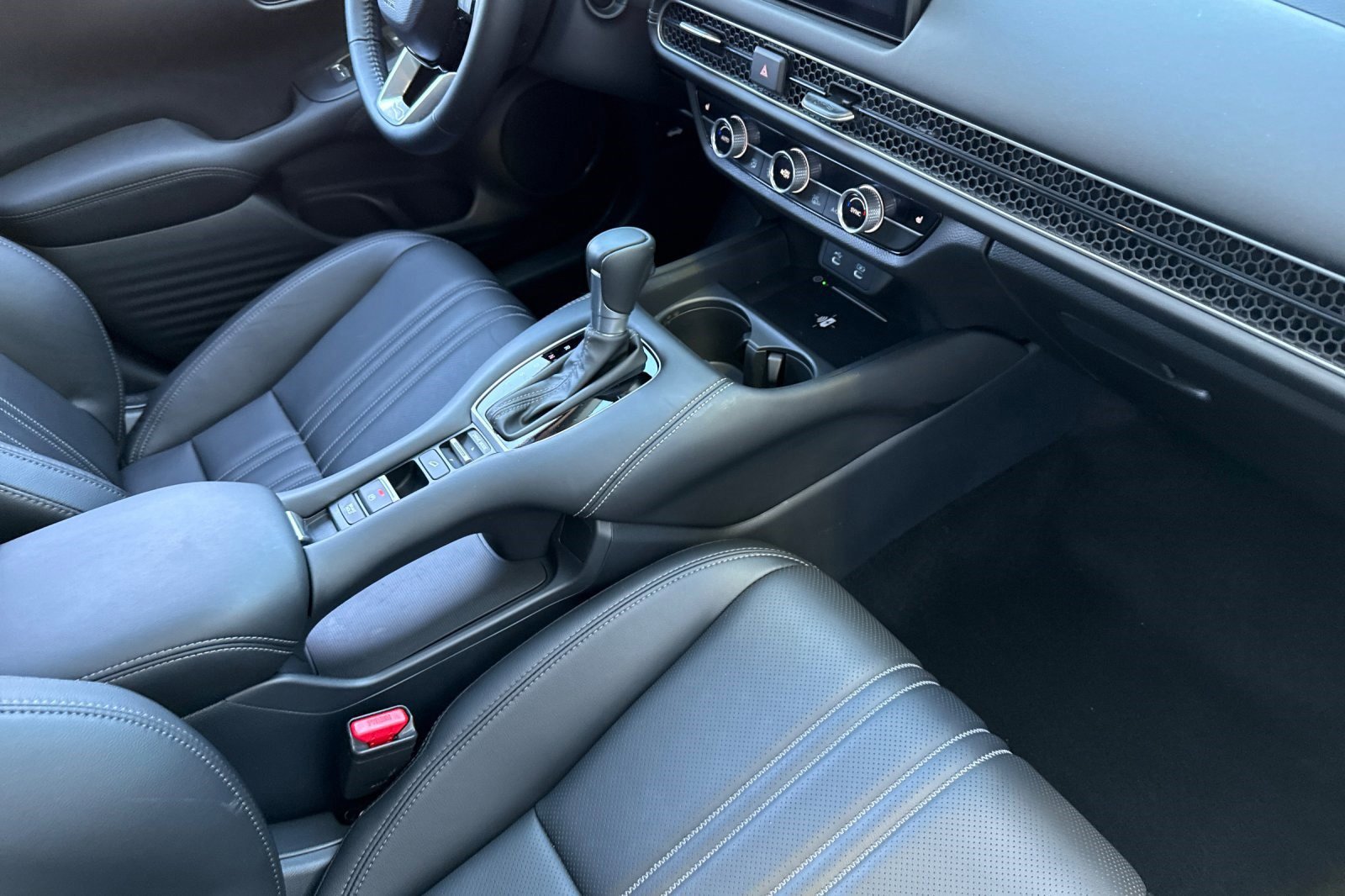 Certified 2026 Honda HR-V EX-L image 31