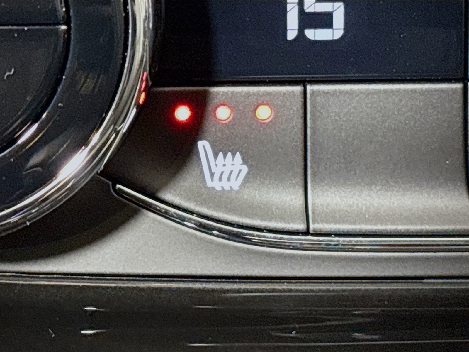 New 2026 Chevrolet Trax ACTIV w/ Sunroof Package image 24