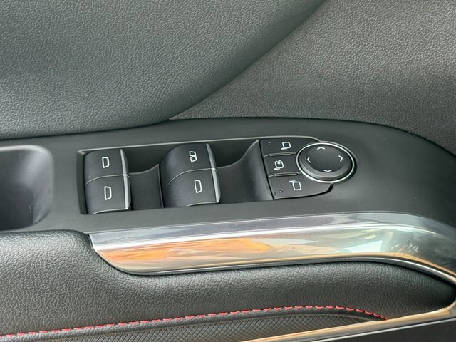 Certified 2025 Chevrolet Traverse RS w/ LPO, Floor Liner Package image 23