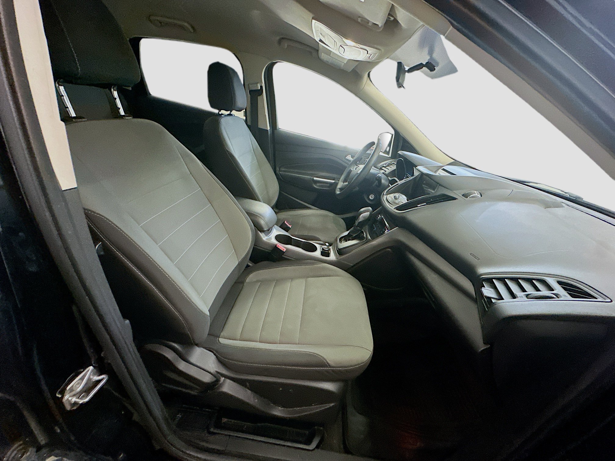 Used 2016 Ford Escape SE w/ Equipment Group 201A AWD/4WD image 32