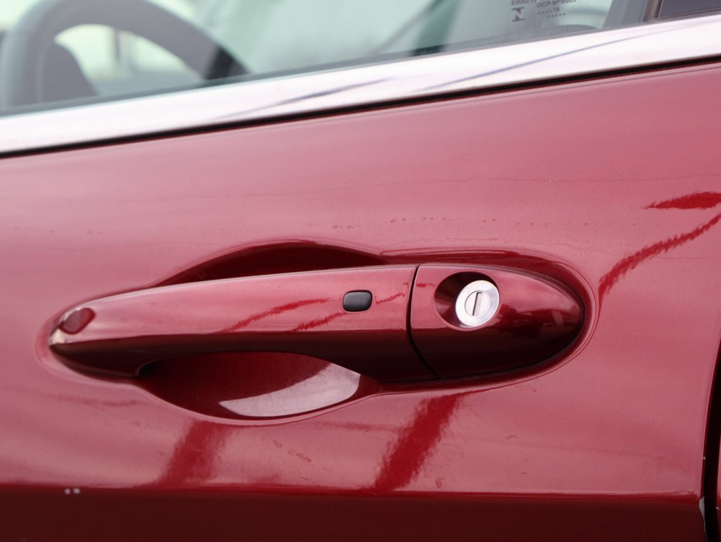 Used 2019 Jeep Cherokee Limited w/ Luxury Group image 24