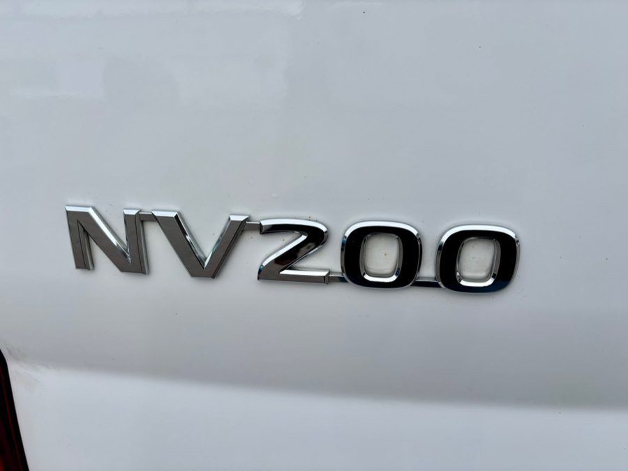 Used 2018 Nissan NV200 SV w/ Back Door Glass Package image 34