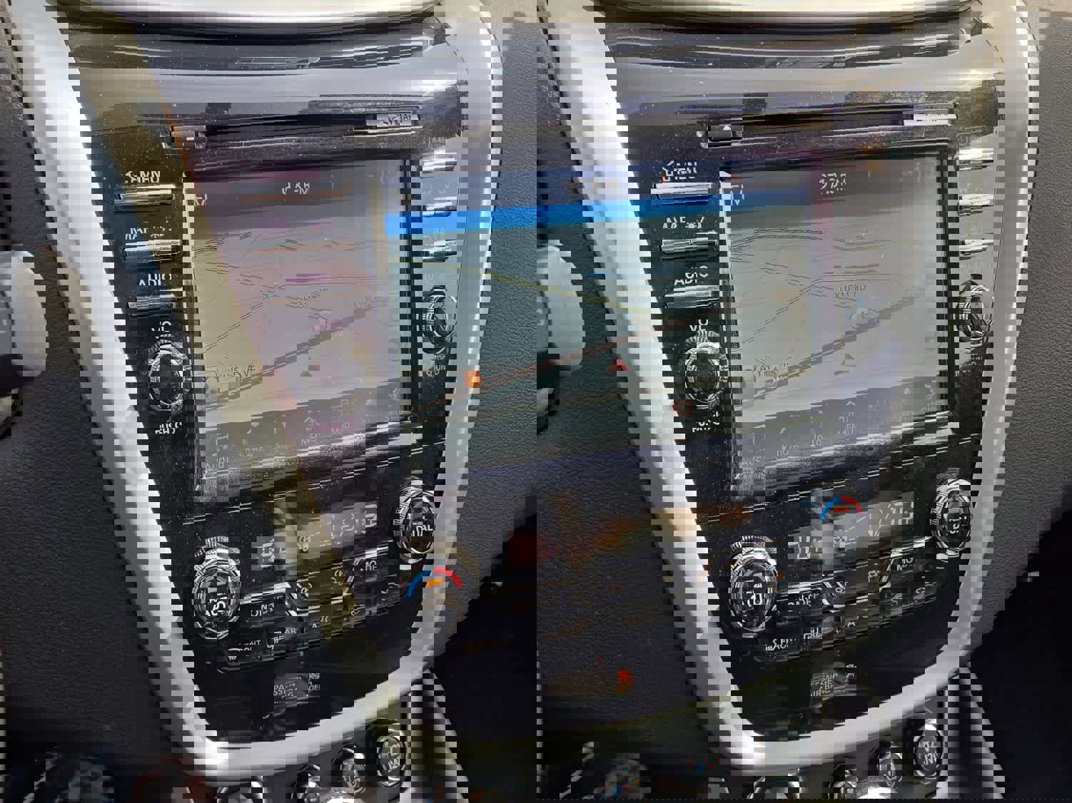 Used 2017 Nissan Murano Platinum w/ Platinum Technology Package image 14