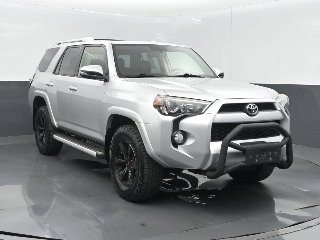 Used 2015 Toyota 4Runner SR5 Premium AWD/4WD image 3