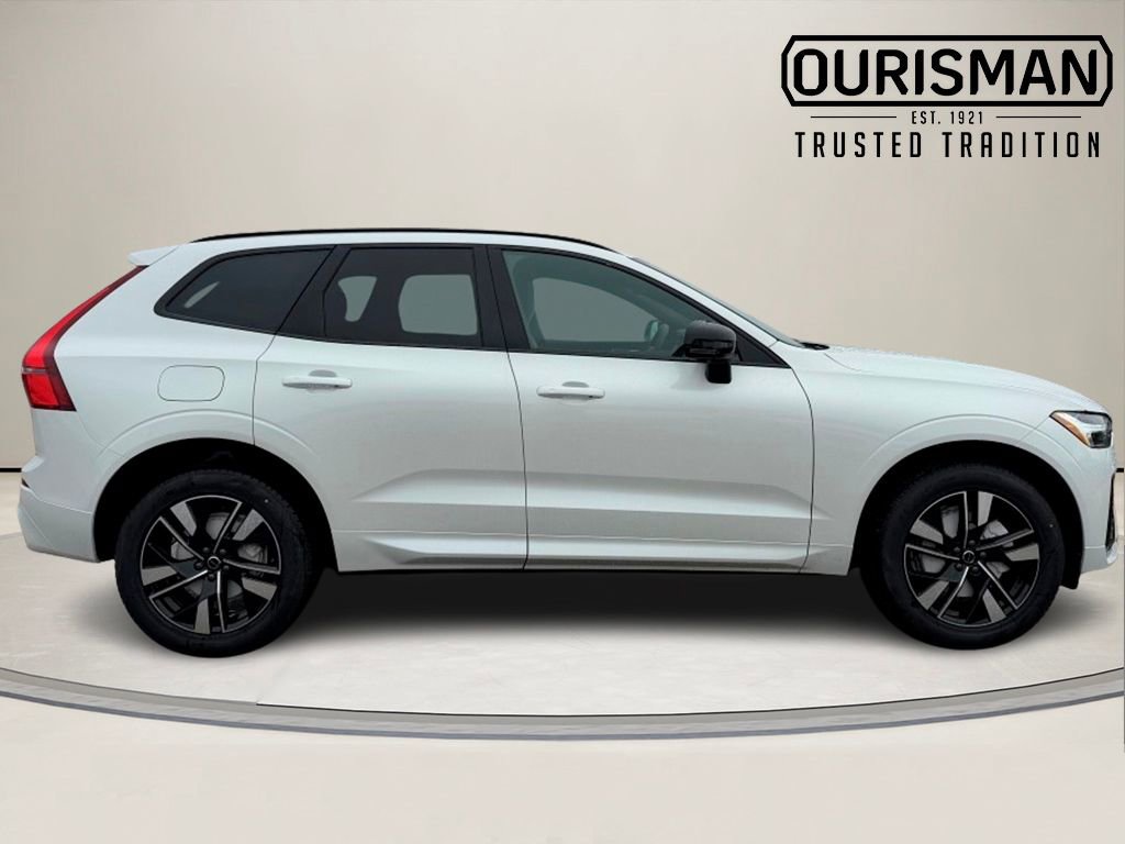 New 2026 Volvo XC60 B5 Core w/ Climate Package AWD/4WD image 5
