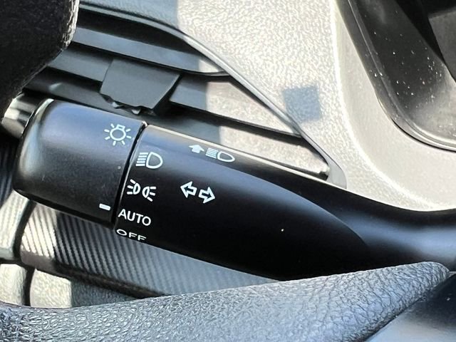 Used 2024 Subaru Crosstrek 2.0i AWD/4WD image 18