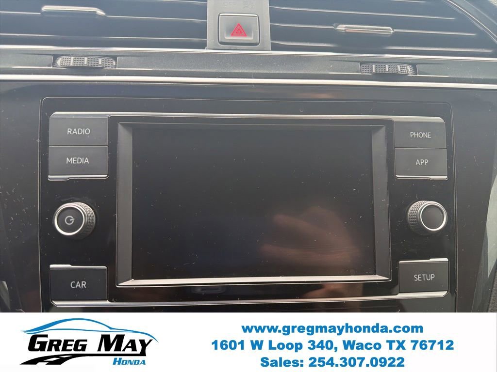 Used 2018 Volkswagen Tiguan S FWD image 16