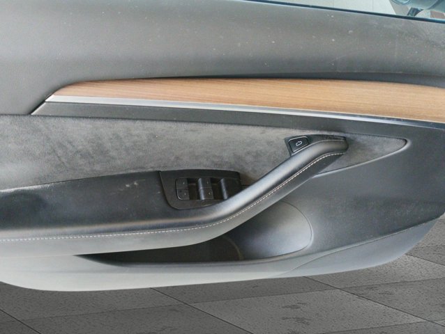 Used 2021 Tesla Model 3 Performance AWD/4WD image 8
