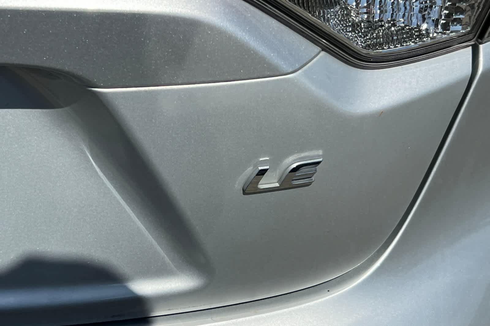 Used 2020 Toyota Corolla LE FWD image 21