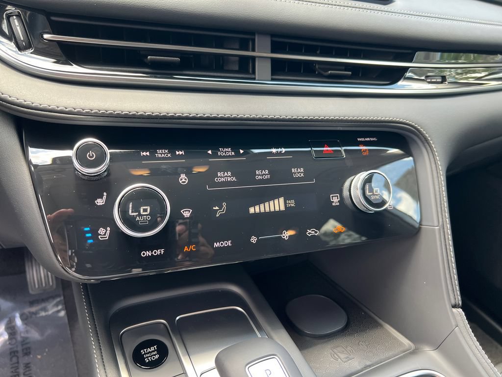 New 2027 INFINITI QX60 Luxe w/ Cargo Package FWD image 33
