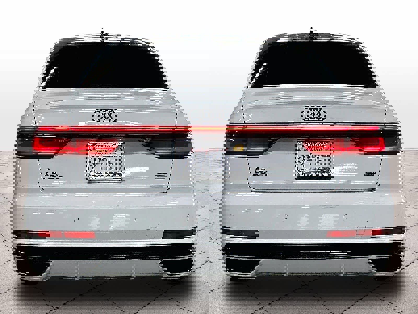 Used 2021 Audi A8 L 3.0T w/ Executive Plus Package image 7