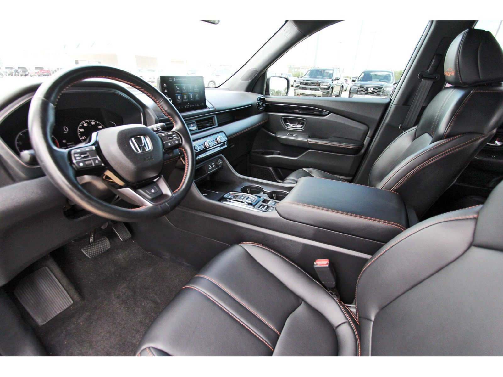 Used 2024 Honda Pilot TrailSport image 32