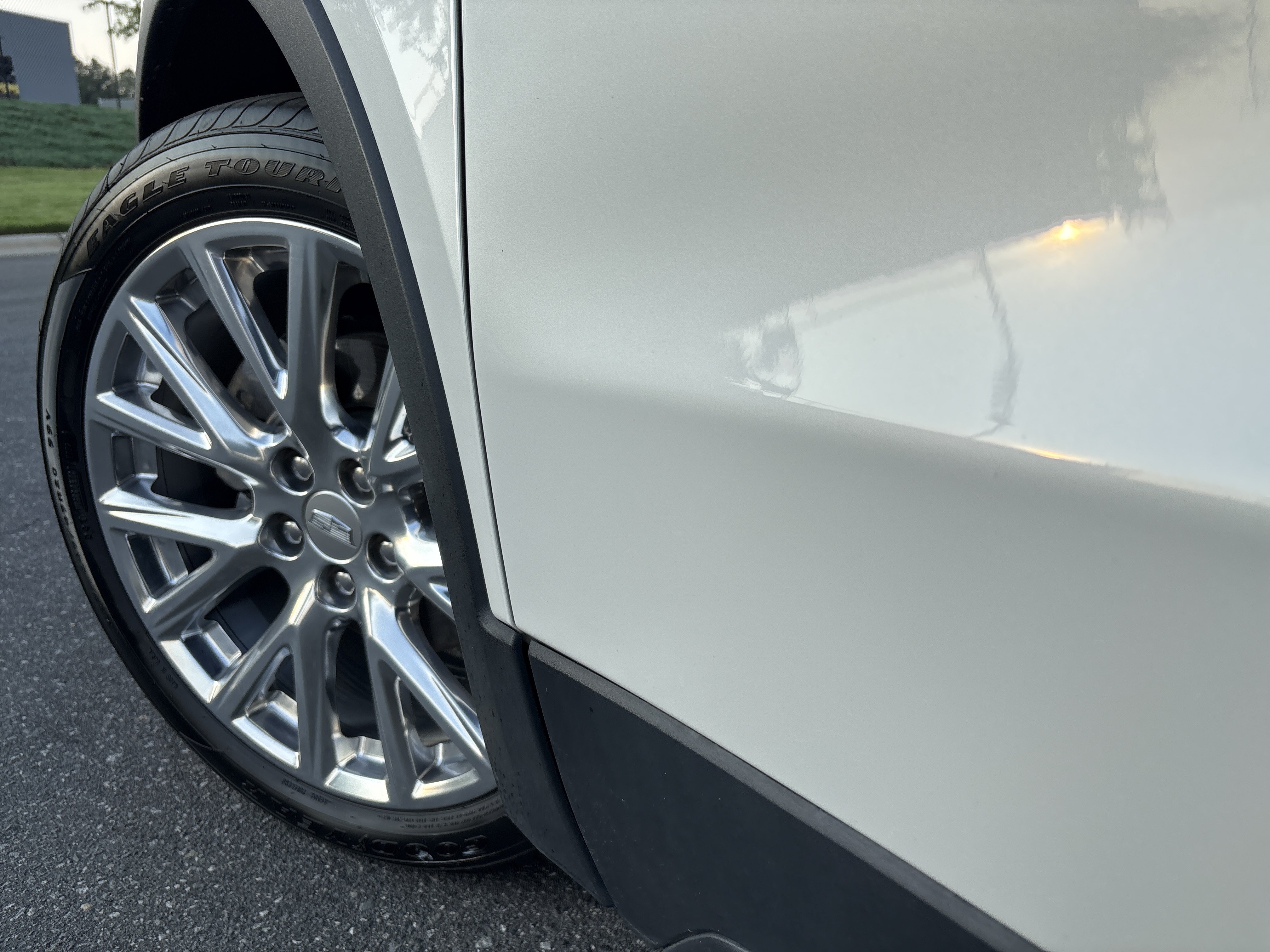 Used 2022 Cadillac XT4 Luxury w/ Cold Weather Package AWD/4WD image 12