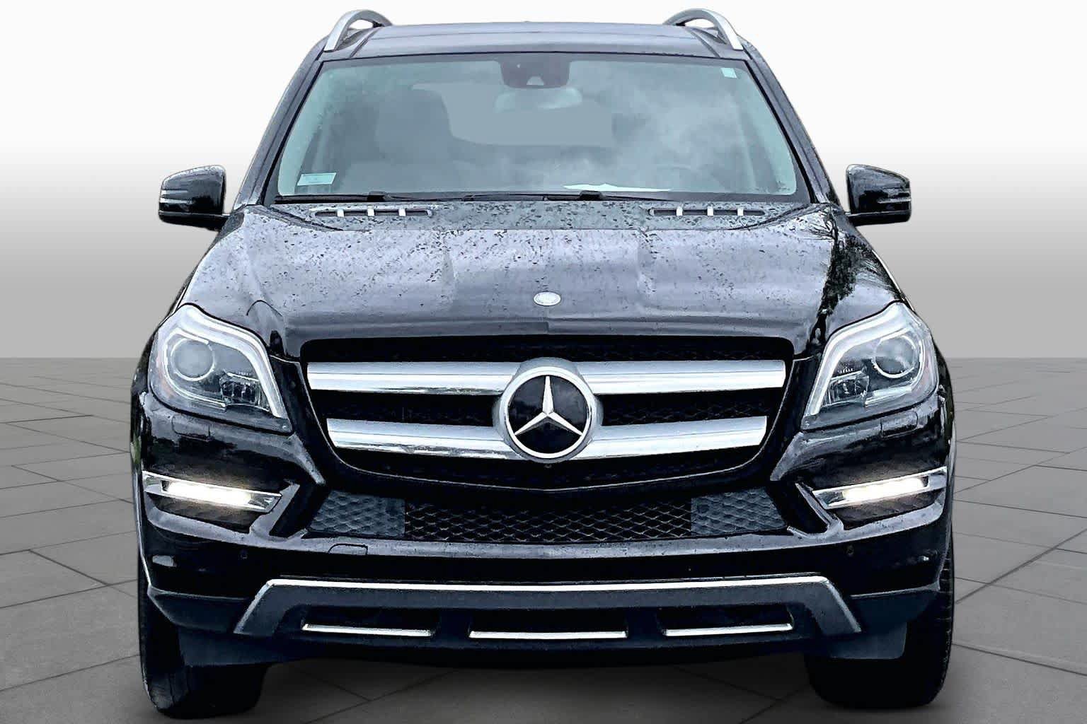 Used 2015 Mercedes-Benz GL 450 4MATIC image 4