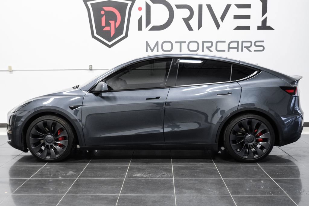 Used 2022 Tesla Model Y Performance AWD/4WD image 12