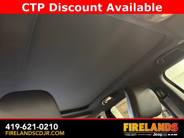 New 2025 Jeep Compass Limited w/ Sun & Sound Group image 18