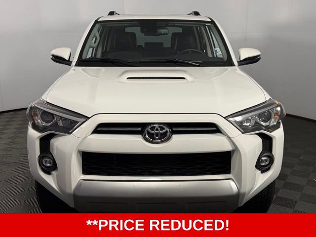 Used 2024 Toyota 4Runner TRD Off-Road Premium image 2