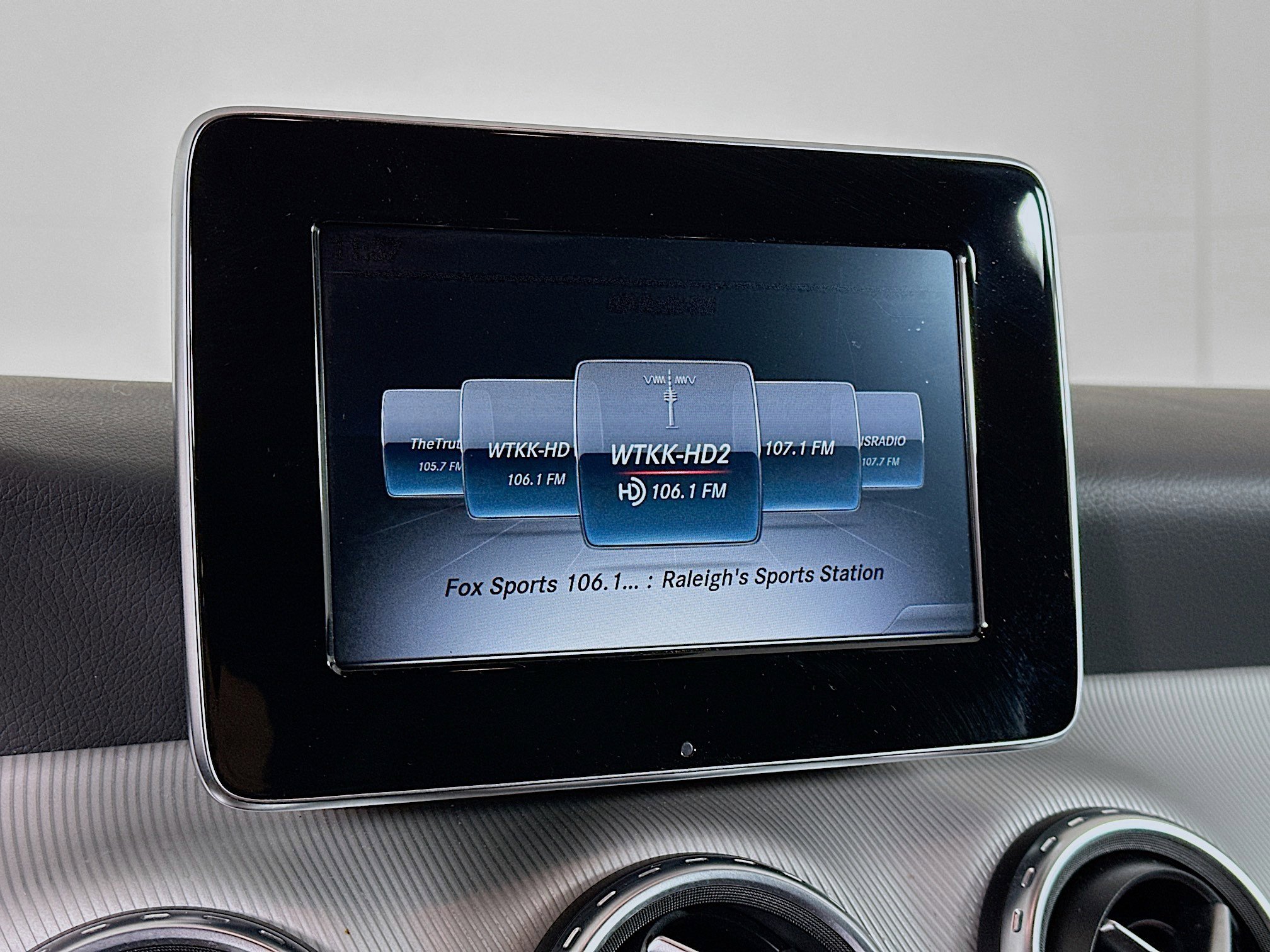 Used 2017 Mercedes-Benz GLA 250 4MATIC image 21