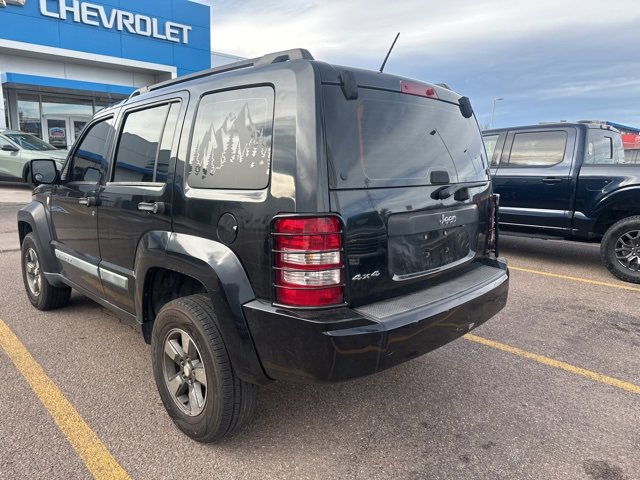 Used 2010 Jeep Liberty Sport image 6