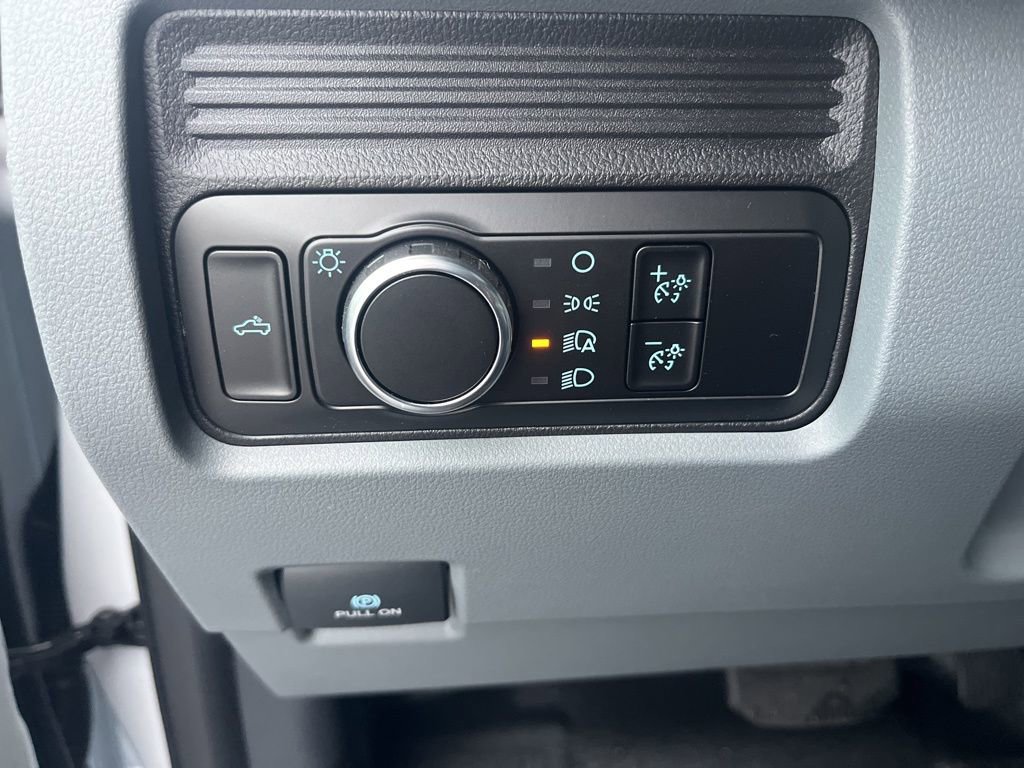 New 2026 Ford F350 XL w/ FX4 Off-Road Package image 23