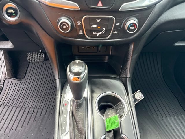 Used 2020 Chevrolet Equinox LT AWD/4WD image 18