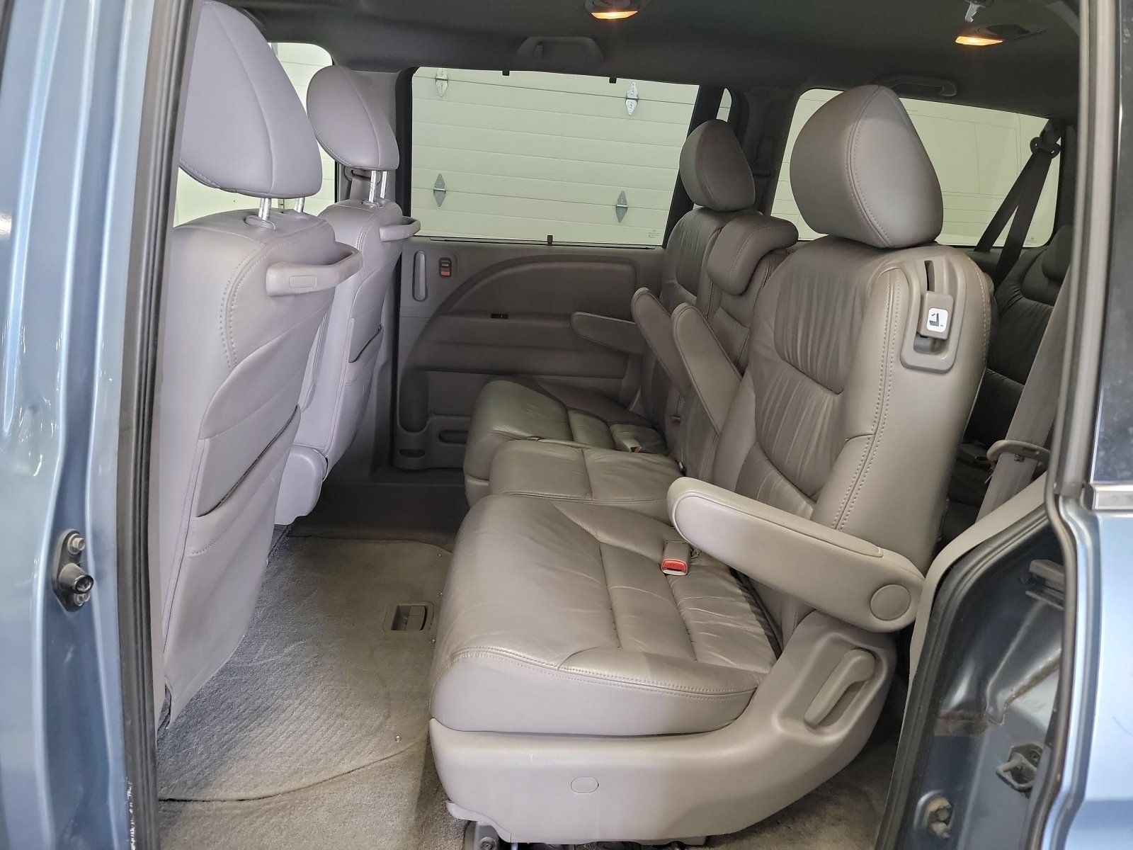 Used 2010 Honda Odyssey EX-L image 27