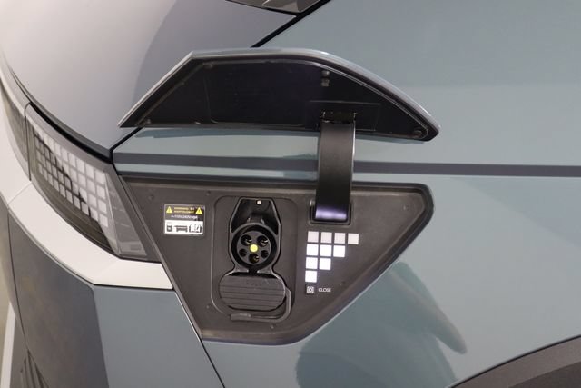 Used 2024 Hyundai Ioniq 5 SEL RWD image 44