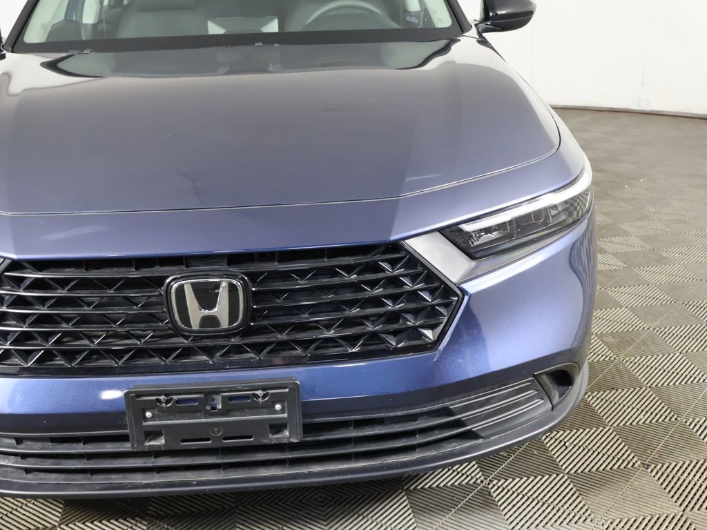 Used 2025 Honda Accord SE image 14