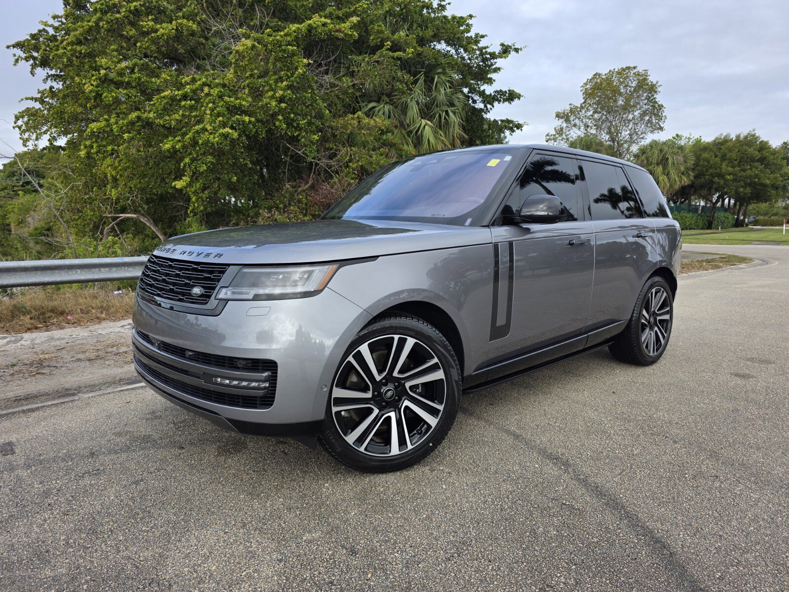 Used 2023 Land Rover Range Rover SE