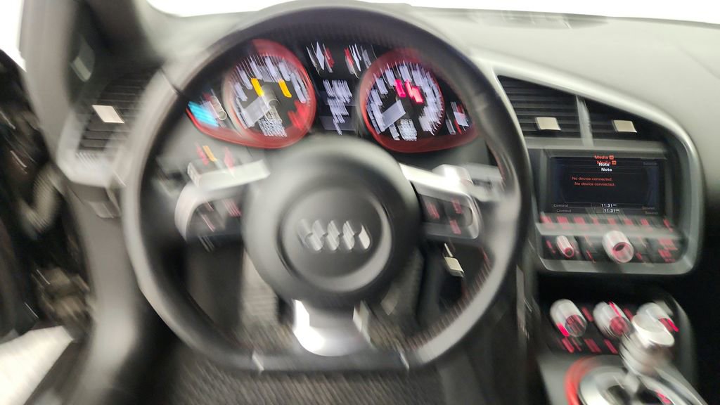 Used 2010 Audi R8 V10 AWD/4WD image 29