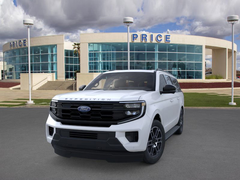 New 2026 Ford Expedition Max Active image 2
