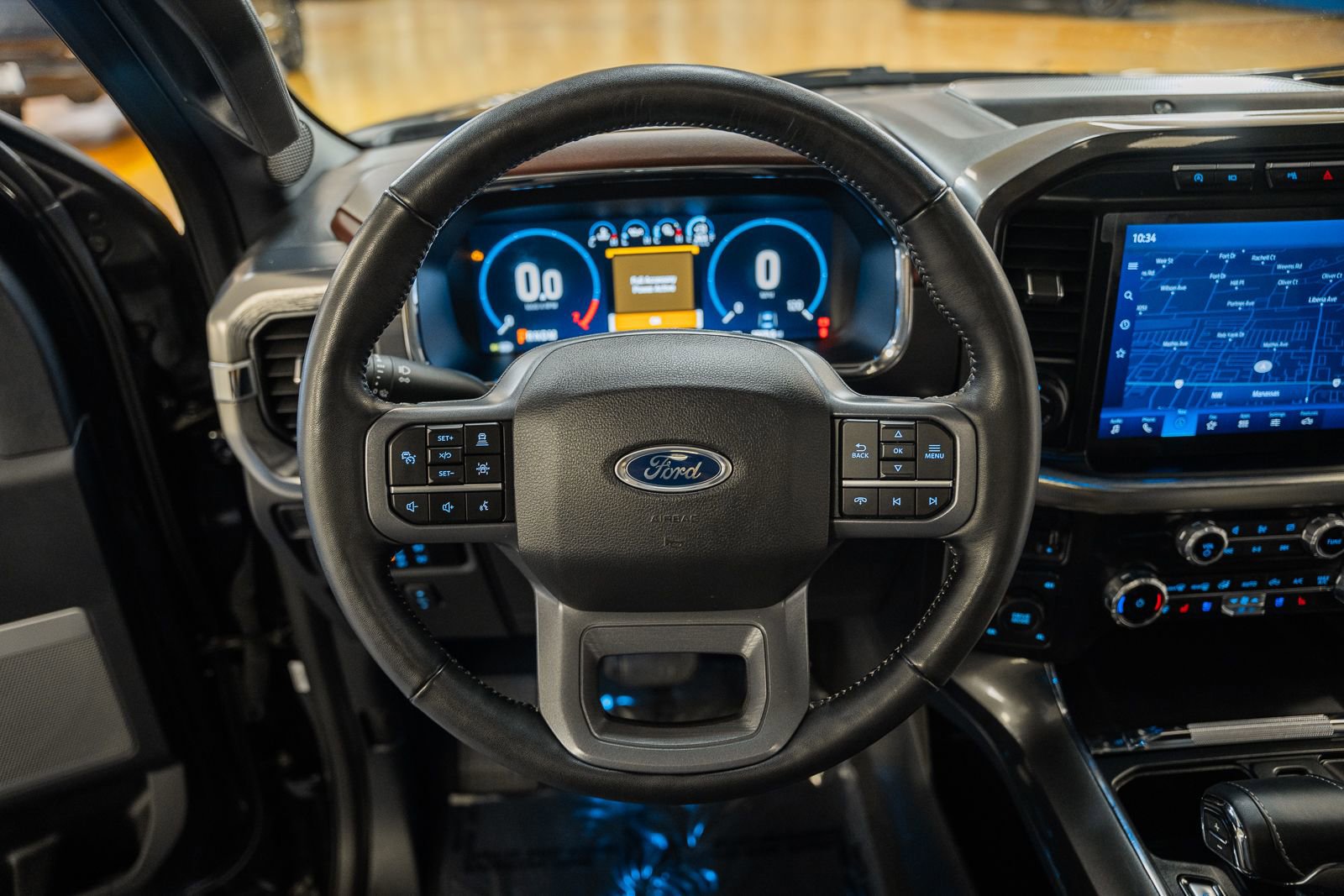 Certified 2023 Ford F150 Lariat w/ Equipment Group 502A High image 38