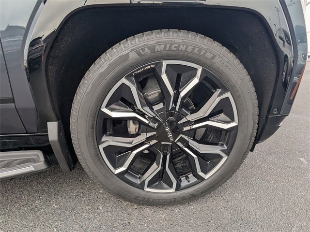 New 2025 GMC Sierra EV Denali image 11