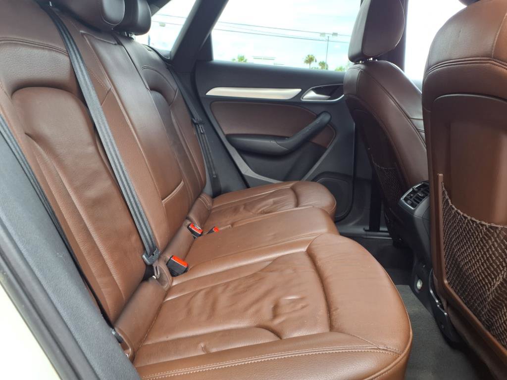 Used 2018 Audi Q3 2.0T Premium Plus w/ Premium Plus Package image 32